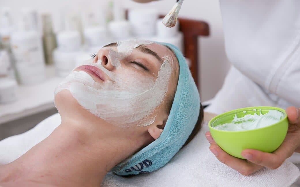 پاکسازی پوست در برابر آلودگی هوا